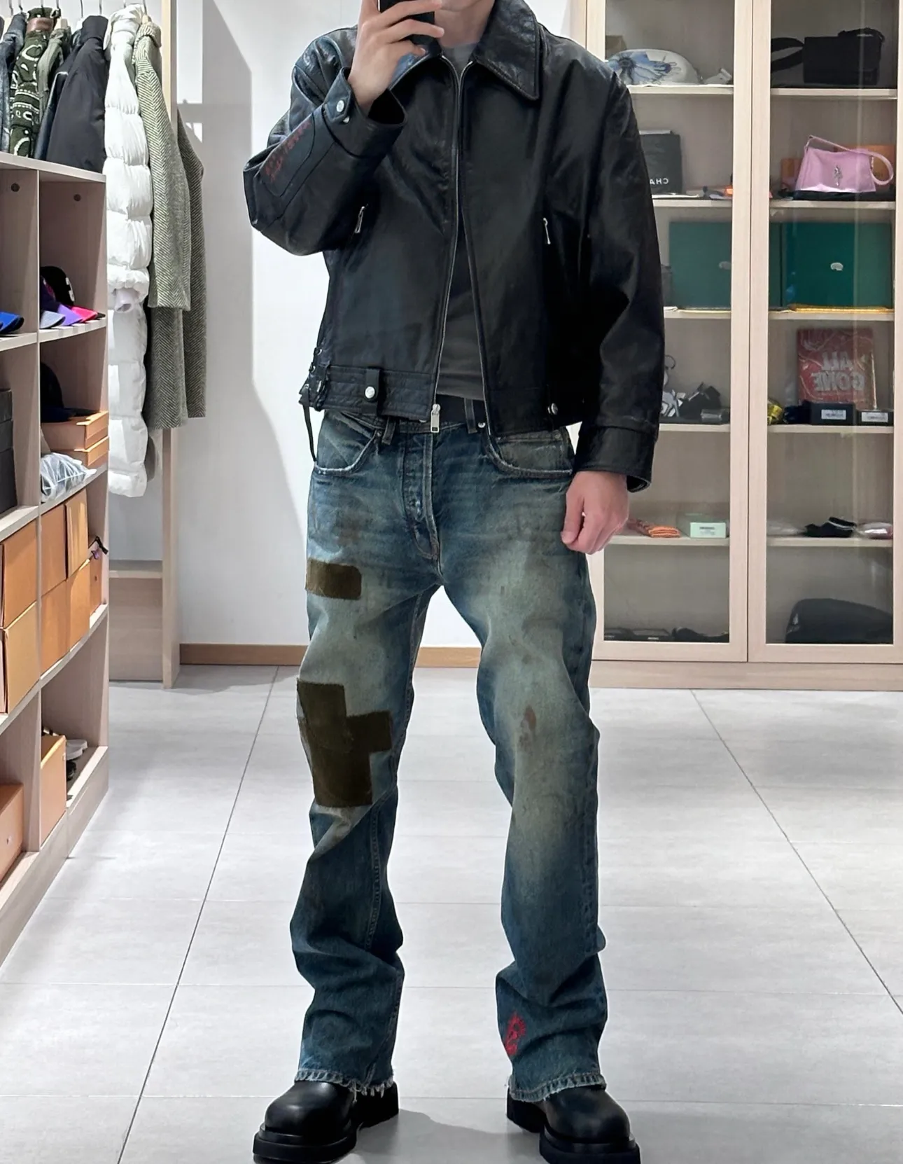ERD Melancholic Rich Second Generation Patch Jeans Blue Upper Body Picture